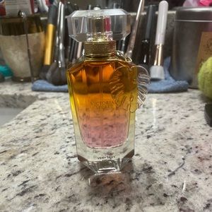 Victoria’s Secret very sexy now beach perfume
